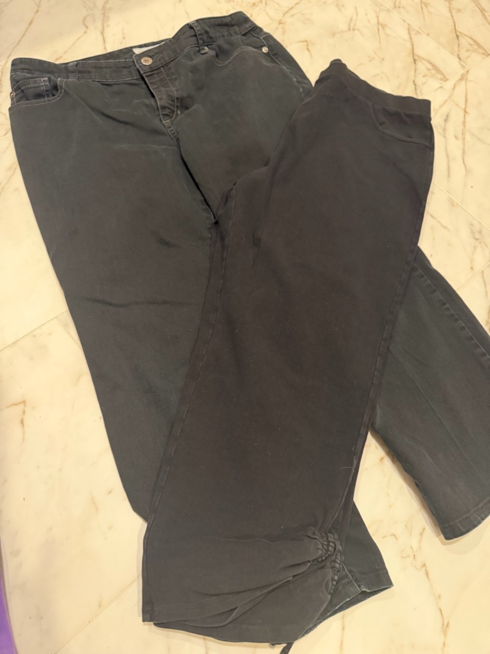 Chico's Weekends Black Pull-On Capri Pants and platinum 2 short pants